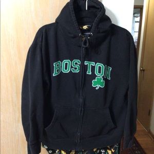 Boston Celtic hoodie size M